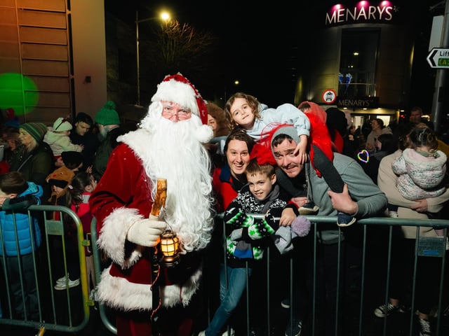 Strabane was packed with festive cheer on Saturday as crowds of visitors wrapped up warm and filled the town centre for the annual Christmas Lights Switch-On.