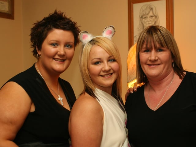 "Girls on Tour"