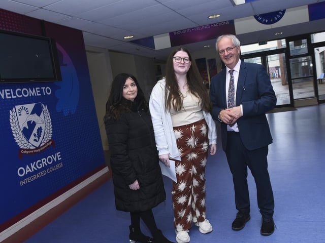 Oakgrove College A Level student Amber Sweeney, pictured with her mum Serena Gurney and Principal John Harkin.