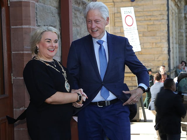 Bill Clinton is welcome to the Guildhall by the Mayor, Sandra Duffy.