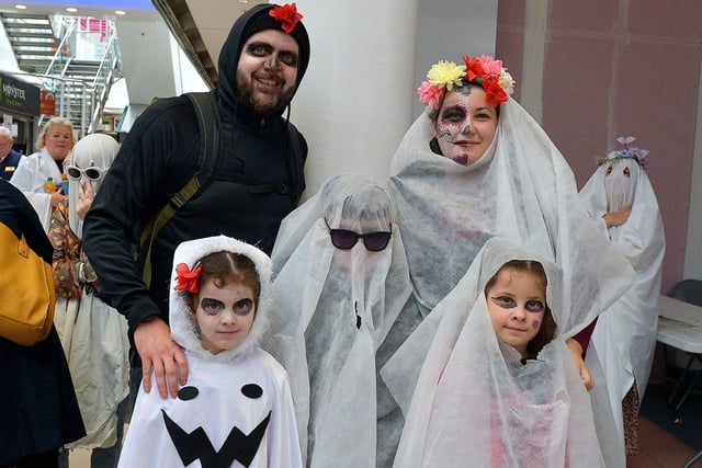 Families dressed as ghosts and ghouls for the Foyleside Shopping Centre’s ‘Squadghouls’ Halloween event on Sunday afternoon.  Photo: George Sweeney.  DER2244GS – 008