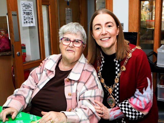 Mayor Grace Uí Niallais with Charlotte Rowan at the Macmillan Coffee Morning held in House in the Wells. (Photo - Tom Heaney, nwpresspics)