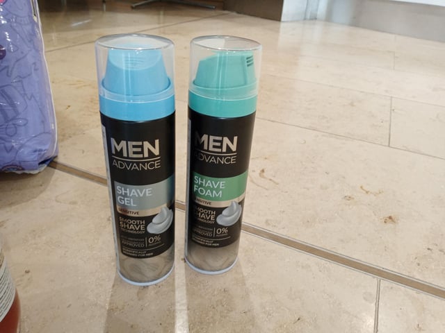 Shaving foam.