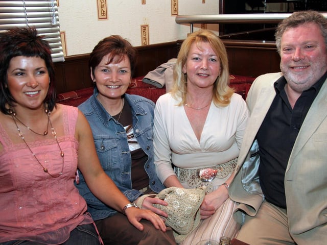 Sheena Daly, Liz O'Reilly, Freda Nash, Fred Daly 0038JML : Parties and nights out in March 2006