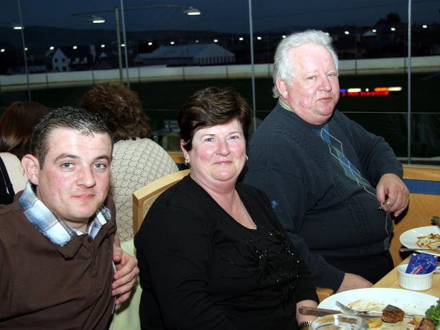 Thomas Cunningham, Frances Cunningham, Brendan Cunningham 0052JML : Parties and celebrations across Derry in May 2006.