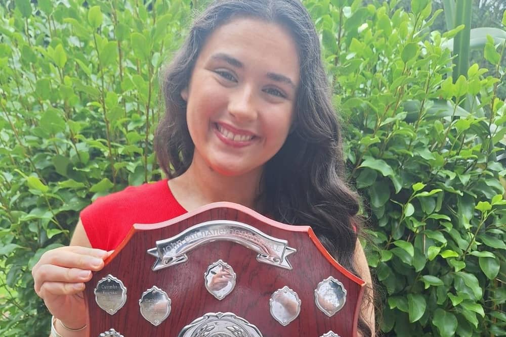 Culmore woman Róise Ní Mhurchú has brought home two prestigious medals from the All-Ireland Fleadh Cheoil 2025 in Wexford.