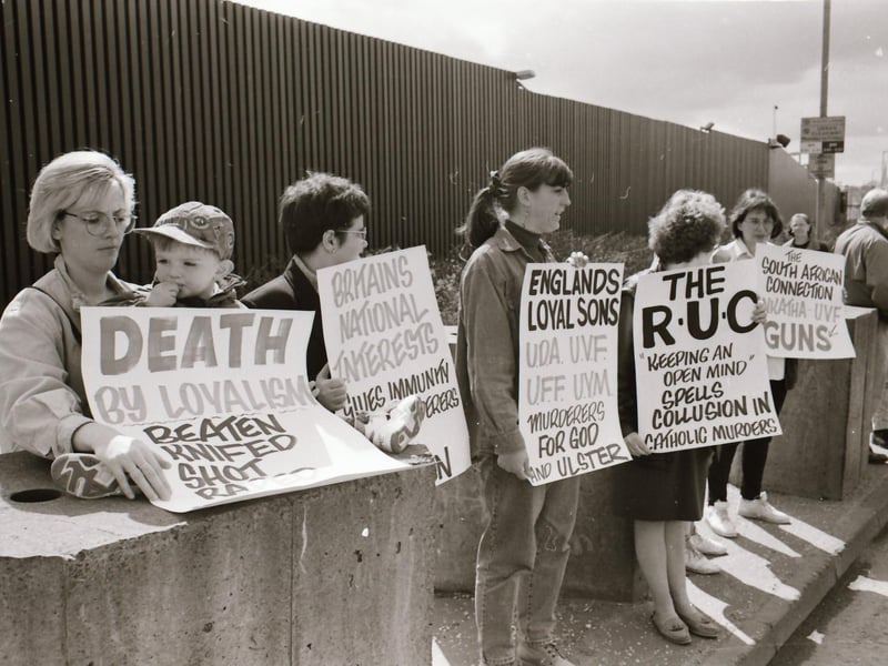 Anti-collusion Sinn Féin protest at Fort George.