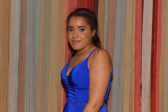 Likita Mitchell attended the Crana College Formal held in the Inshowen Gateway Hotel on Friday evening last. Photo: George Sweeney.  DER2239GS – 068