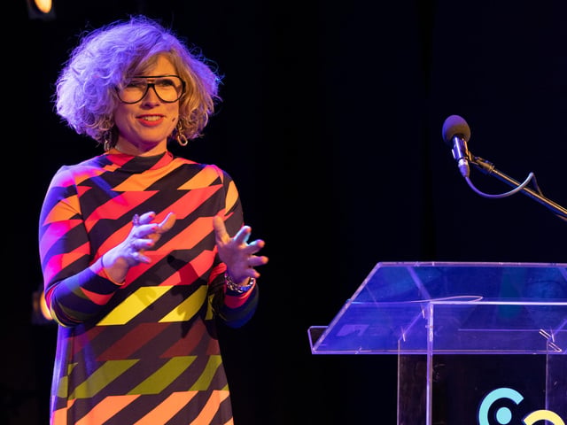 Designer Sonya Lennon speaking at the official launch of the Yarns seminar in the Regional Cultural Centre in Letterkenny.
Picture By Joe Dunne 19/11/22:.
