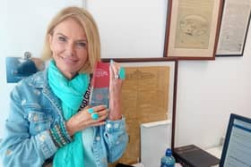 Roma Downey with her Derry Journal People of the Year Award in the 'Journal' office on Friday.