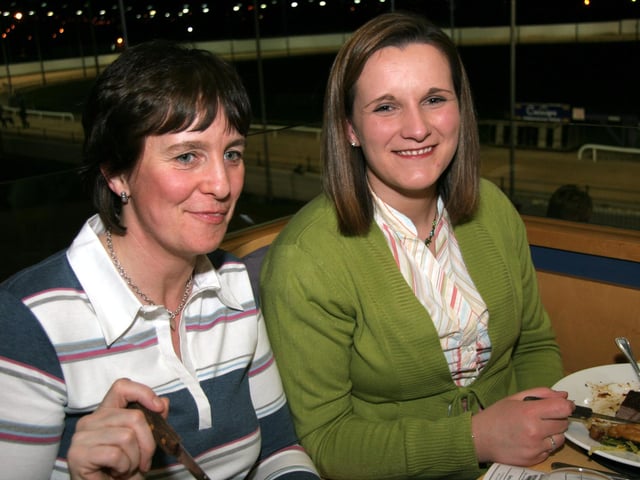 Karen Turner and Susan Moore enjoy a meal at the Lifford dog track 0001JML : Parties and nights out in March 2006