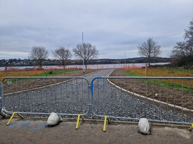 Works are steadily progressing on the new Derry bridge, which is due to be completed by Spring this year. The riverside path connecting the Bay Road Nature Reserve to the new bridge has kerbs and gravel laid and lampposts almost fully installed. The base for the bridge to sit on the Bay Road side seems to be fully complete with concrete being pored on the other side's base.