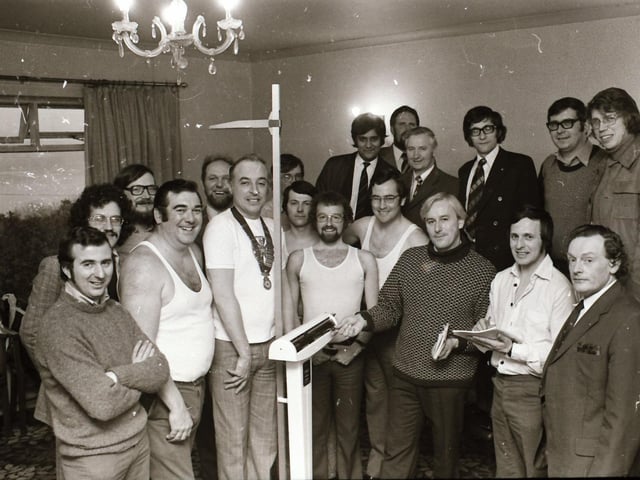 Derry Roundtable Slimfare '75 weigh in at Broomhill Hotel.