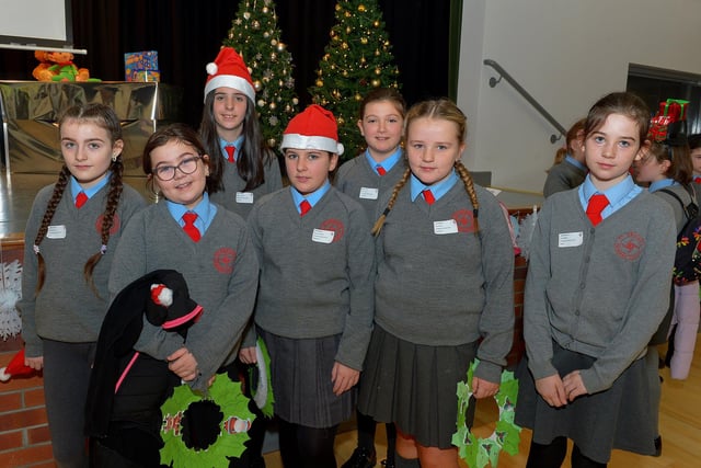 Pupils from St Brigid’s Primary School pictured at the St Cecilia’s College Christmas Workshop on Friday morning.  Photo: George Sweeney. DER2248GS – 86