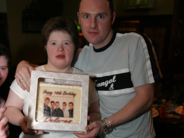 Pictures of Derry people partying in November 2003
