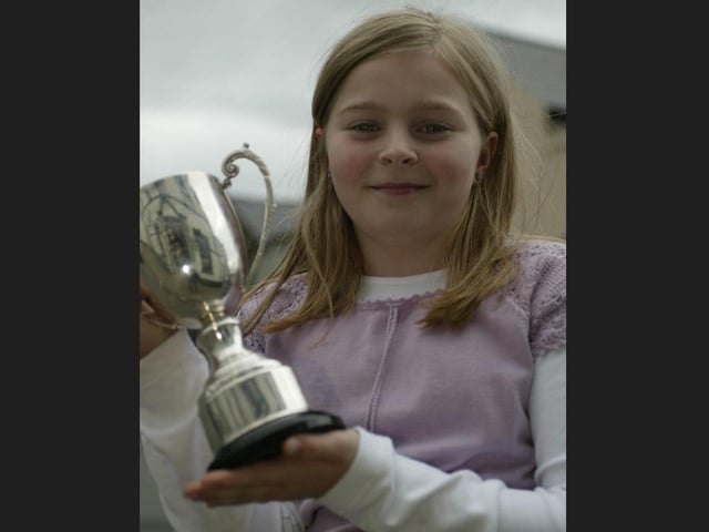 Jennifer McDuff winner of the solo song 8 - 10yrs.  Jennifer was a pupil of the McGinley School of Music.  (0405JB62)