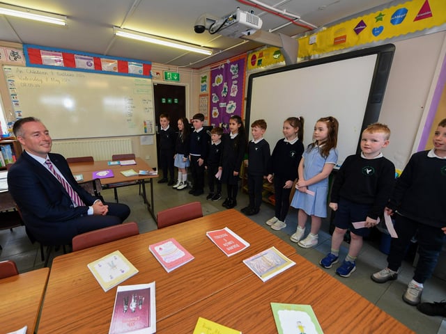 Education Minister Paul Givan pictured in the Rang 4 during his visit to the Naíscoil Dhoire and Bunscoil Cholmcille, Steelstown, on Wednesday morning. Photo: George Sweeney