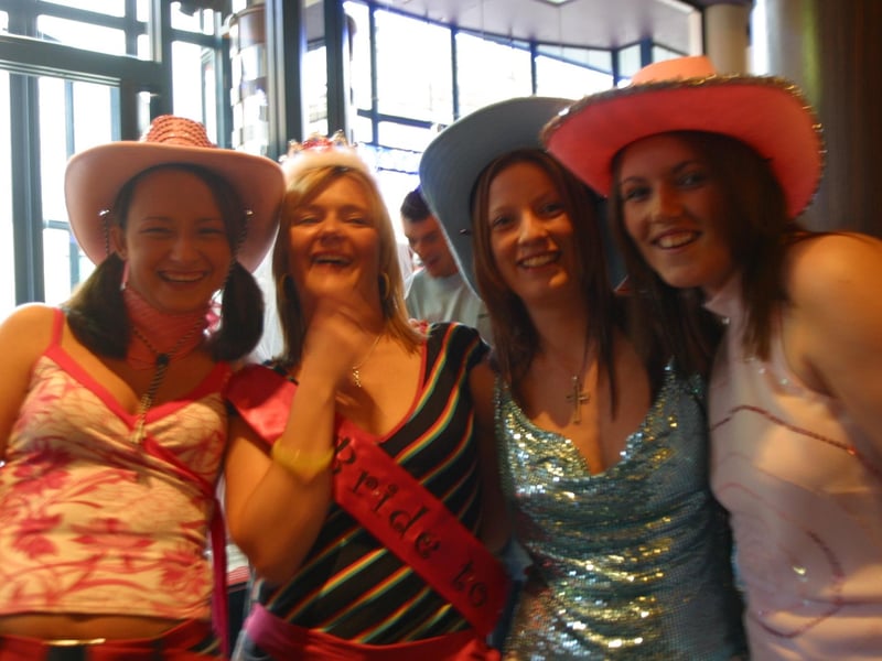 Parties and celebrations in Derry back in August 2004. Margaret Hamilton.
