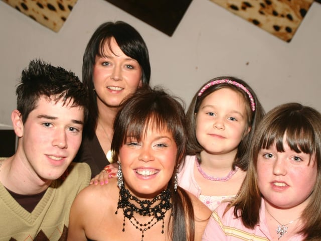 Shakira Kivlehan with the family left to right brother Shaughan, mum Patrica, sisters Saphronne and Savannah enjoying the party in Bar Zu. 442 /dd : Parties and celebrations November 2005: Shakira Kivlehan.