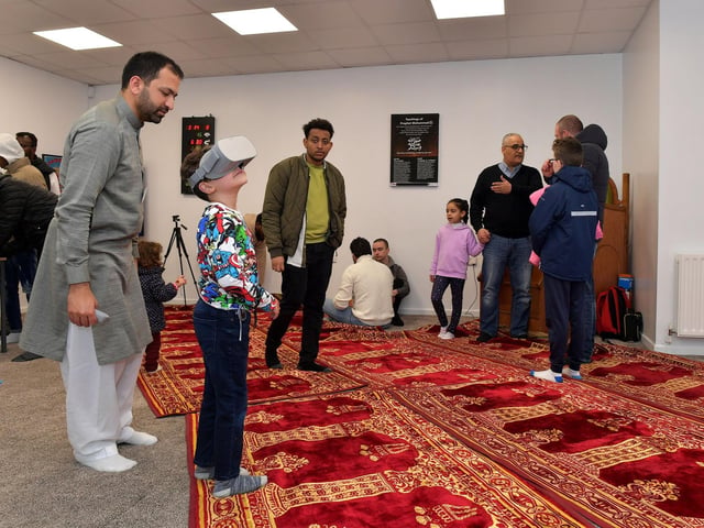 The North West Islamic Association’s centre in Pennyburn was open for a Tea and Tour on Sunday afternoon last. Photo: George Sweeney. DER2311GS – 04