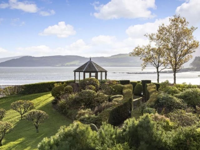 Rathmullan Gortflugh Apple Tree House