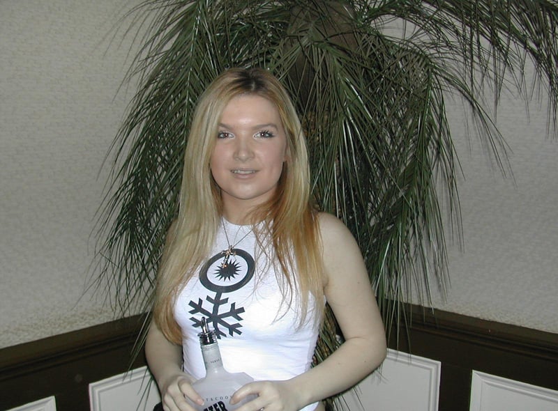 Earth party pics from 2003