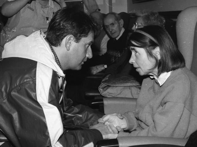 Daniel O'Donnell chats to a fan at Edenballymore.