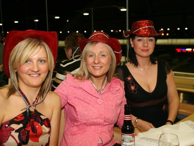 Heading down to the Lifford Races for your Hen Party back in 2005.