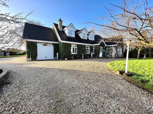 This beautiful five bed property at 81 Kilnappy Road in the Waterside is for sale at an asking price of £430,000.