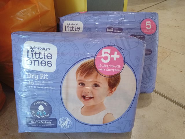 Nappies 5 plus.