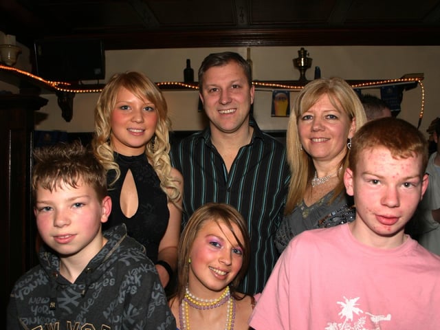 Erin pictured with her family left to right Stefan, Erin, Jason, back row Karla, Dad Stephen and mum Patricia.  222/dd : Parties and celebrations January 2006: Erin Connolly.