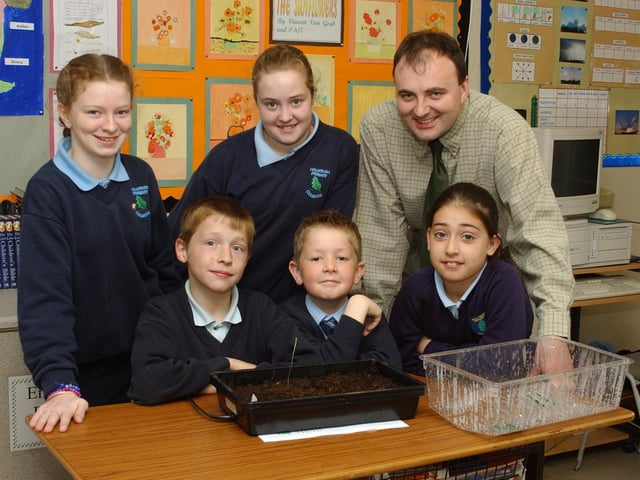 Pupils from Hollybush Primary School.