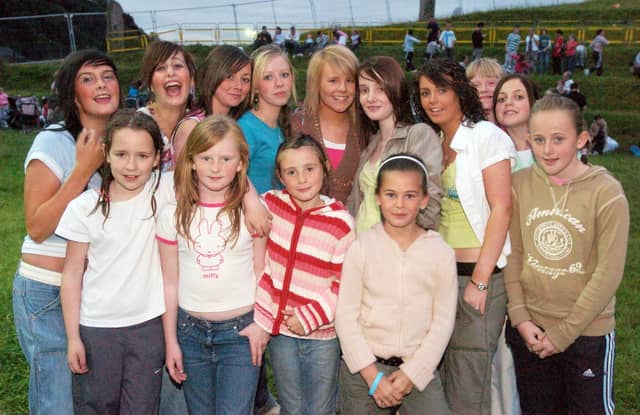 This group take in the live acts of the Gasyard Feile. (1608PG79) : .