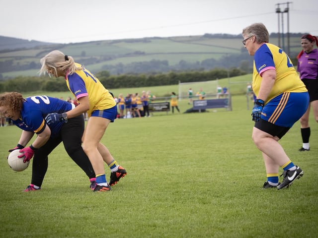 Action from the Burt v Steelstown game on Saturday. (Photos: Jim McCafferty Photography)