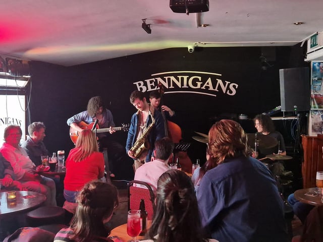 Joseph Leighton quartet in Bennigans Jazz Bar.