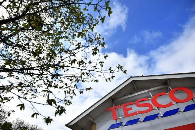 Tesco supermarket is offering a generous ÂŁ1,000 bonus to new HGV drivers amid UK worker shortages (Ben Stansall/AFP/Getty)