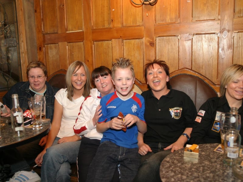 PubEye: Upstairs Downstairs bar in Derry's Waterside back in 2004.
