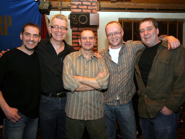 Crazy Legs Crane band members Dee Moore, Nicky Scott, Paddy Moore, Liam Bradley and Stu Doherty have a reunion night at The Bound for Boston 0001JML