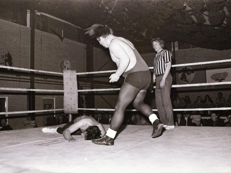 Fight night wrestling showcase in Derry in June 1975.