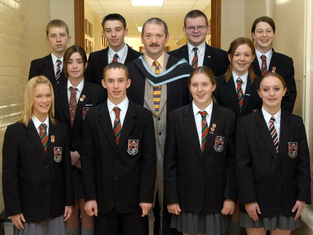 Derry and Donegal secondary school pupils in October 2003