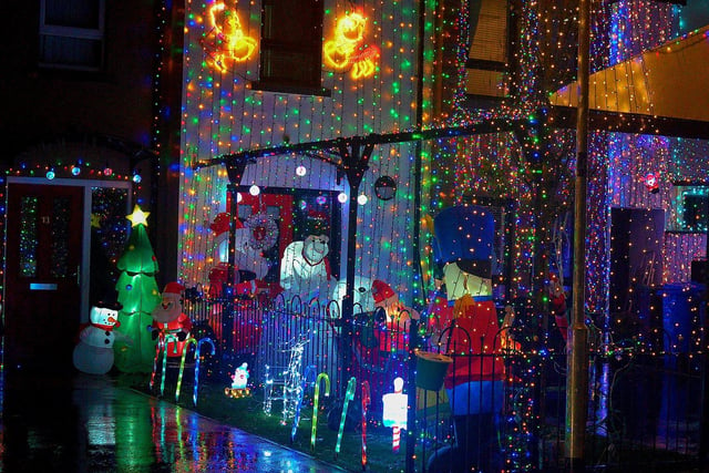 Colourful Christmas Drive aka Racecourse Drive. Photo: George Sweeney.  DER2244GS – 041