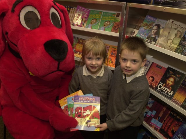 A children's library school event in Derry in February 2003.