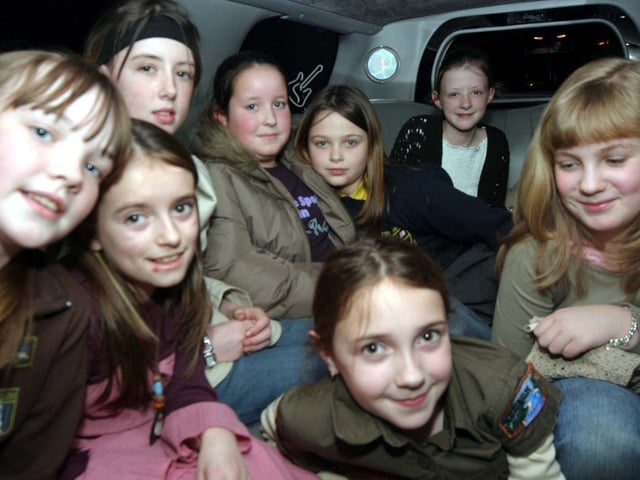 Birthday girl Chloe parties in the limo with her friends 0014/JML : Parties and celebrations January 2006: Chloe Mermor.