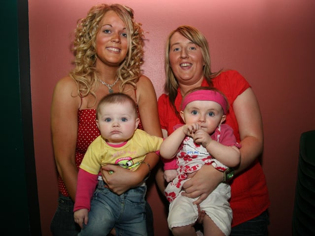 Selina, Kayleigh, Fiona and birthday girl Jodie at Bananas 0030JML : Parties and celebrations April 2006: Jodie Kennedy.