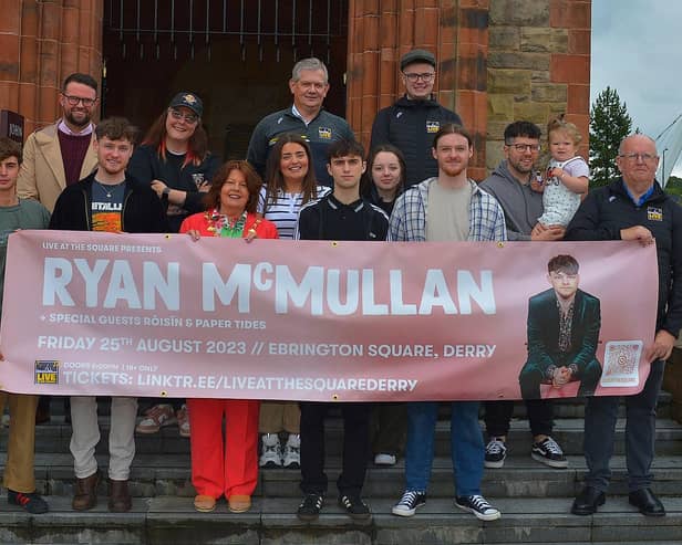 Mayor Patricia Logue pictured with singer Ryan McMullan, backing artists Cheryl Ann and TeleZura , event officials and the Starrs family who won tickets to the event at the official launch of his forthcoming gig ‘Live in the Square’, Ebrington on 25th August.  Photo: George Sweeney. DER2331GS – 67