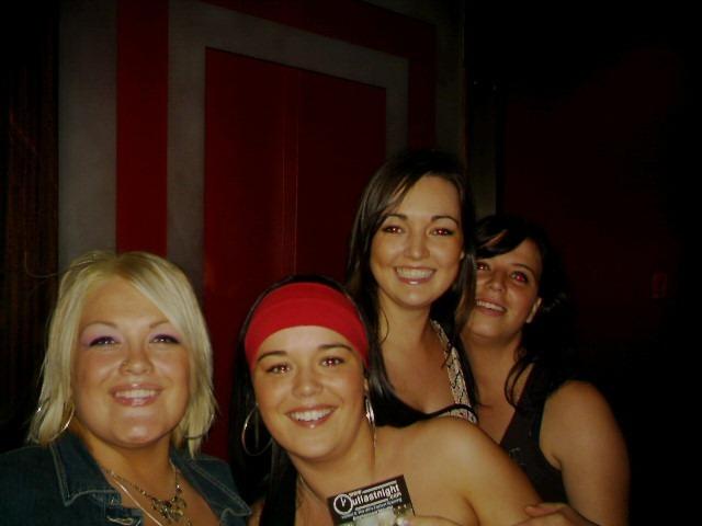 Exif-JPEG-422 : Locals having a good time at Derry's nightlife spots back in June 2005.