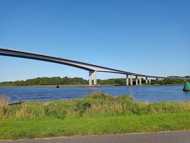 The Foyle bridge remains closed today due to high winds.