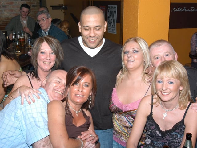 Jaywalkers at Mullan's