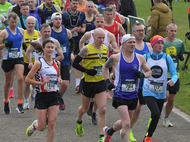 Runners set of in the Bentley Walled City 10 Miler on Saturday morning. Photo: George Sweeney