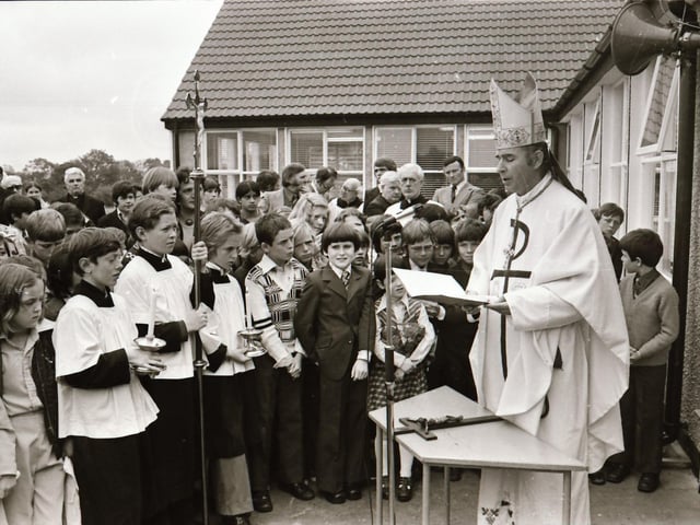Most Reverend Dr Edward Daly, Bishop of Derry, performed the blessing ceremony at the formal opening of the school.